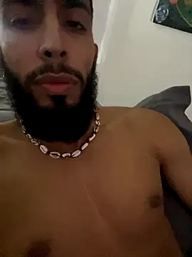 Alessandro  Rossi online show from November 2025 08:37:01 AM