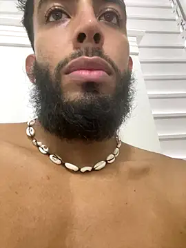 Alessandro  Rossi online show from January 2026 06:22:02 PM