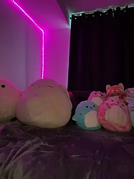 katyaaxo online show from April 2026 08:58:02 PM