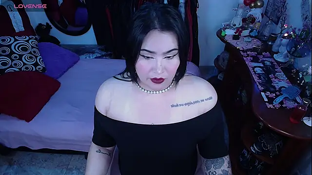 lufek23 online show from February 2026 09:00:02 PM