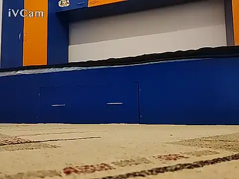 Snapshot of lorenithats chatting on February 2025 09:04:02 PM lorenithats online show from February 2025 09:04:02 PM