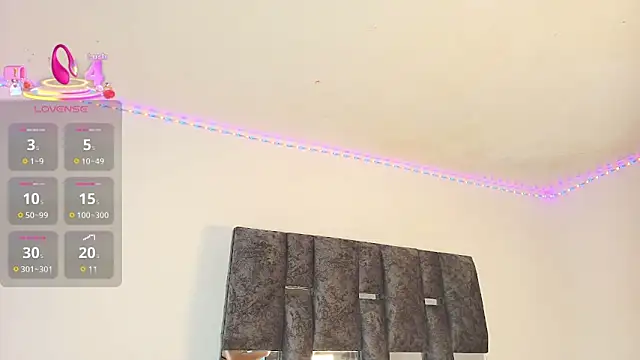 Natasharuso online show from September 2025 10:30:02 AM