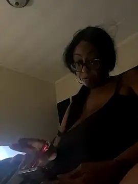 Snapshot of Goddesskarisma chatting on November 2025 02:21:01 AM Goddesskarisma online show from November 2025 02:21:01 AM