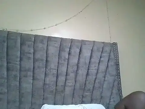Snapshot of Dizzydose chatting on June 2026 05:39:01 AM Dizzydose online show from June 2026 05:39:01 AM