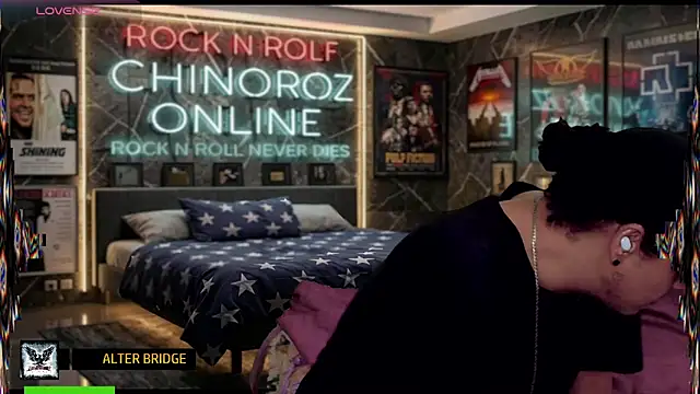 Snapshot of chino_roz chatting on June 2026 10:45:02 PM chino roz online show from June 2026 10:45:02 PM