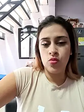 Latina sexy1 online show from March 2025 06:34:01 PM