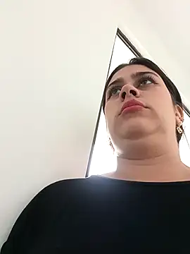 Latina sexy1 online show from October 2025 02:50:01 PM