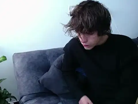 Santiago kiler online show from December 2024 02:42:02 PM