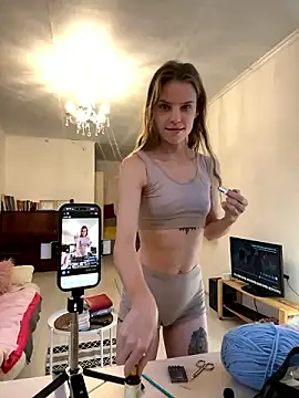 LeyaJohnson online show from December 2024 12:56:02 PM