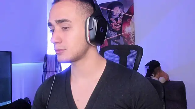 Snapshot of AlexRivera6 chatting on December 2024 11:22:02 AM AlexRivera6 online show from December 2024 11:22:02 AM