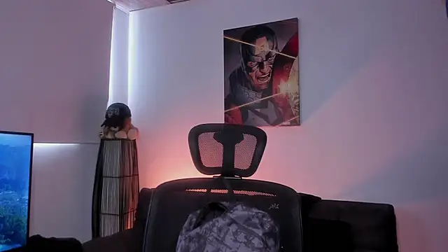 AlexRivera6 online show from January 2025 07:37:01 PM