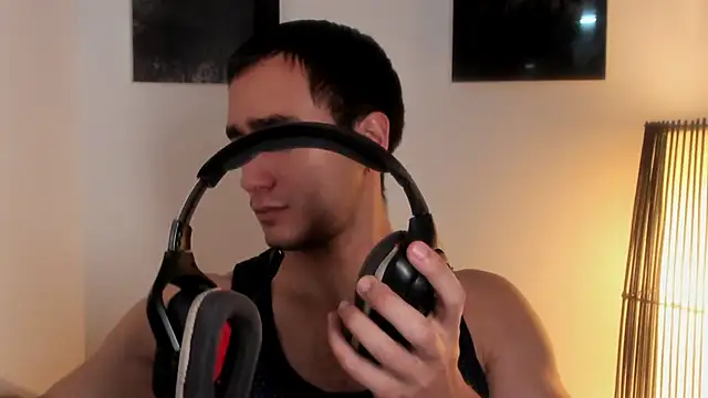 Snapshot of AlexRivera6 chatting on March 2025 09:56:01 PM AlexRivera6 online show from March 2025 09:56:01 PM