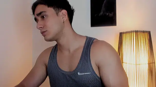 Snapshot of AlexRivera6 chatting on September 2025 04:28:01 PM AlexRivera6 online show from September 2025 04:28:01 PM