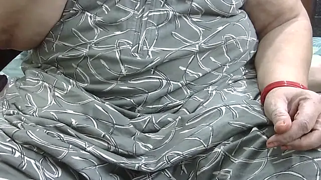 Snapshot of Kavya_XX chatting on November 2025 02:24:02 AM Kavya XX online show from November 2025 02:24:02 AM