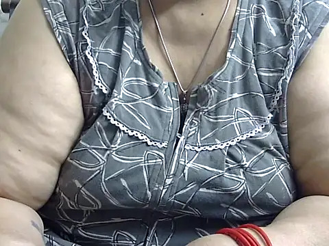 Snapshot of Kavya_XX chatting on April 2026 06:32:02 PM Kavya XX online show from April 2026 06:32:02 PM