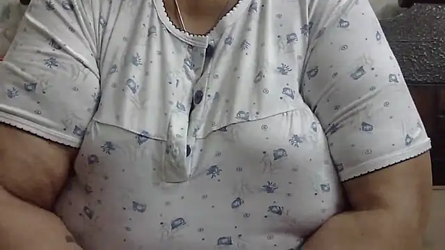 Snapshot of Kavya_XX chatting on April 2026 10:10:02 AM Kavya XX online show from April 2026 10:10:02 AM