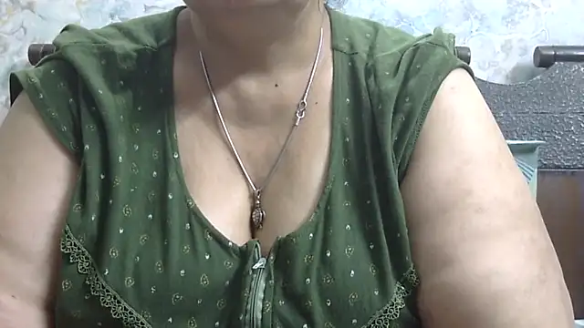 Snapshot of Kavya_XX chatting on May 2026 06:37:02 PM Kavya XX online show from May 2026 06:37:02 PM