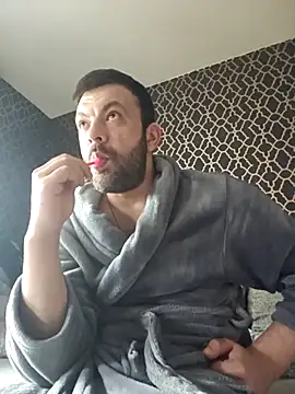 Snapshot of jakerusso chatting on April 2026 12:52:02 PM jakerusso online show from April 2026 12:52:02 PM