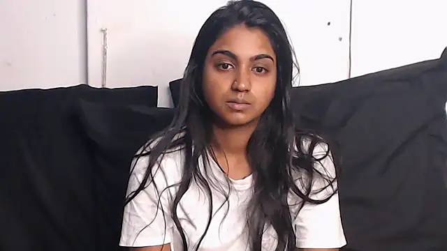 Delilah Blazee online show from March 2025 05:56:01 PM