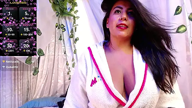 gatuwildhott online show from December 2024 03:44:01 PM