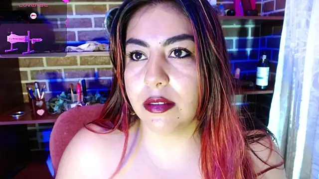 Snapshot of gatuwildhott chatting on June 2026 11:36:02 PM gatuwildhott online show from June 2026 11:36:02 PM