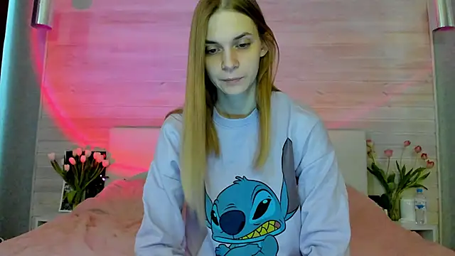 molly hunt  online show from March 2026 03:34:02 AM