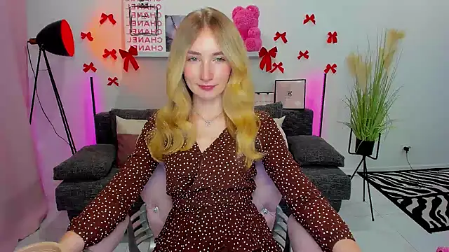 bella  rose online show from February 2025 07:19:02 PM