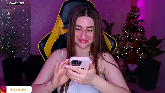 Elishka  online show from January 2025 09:03:01 PM