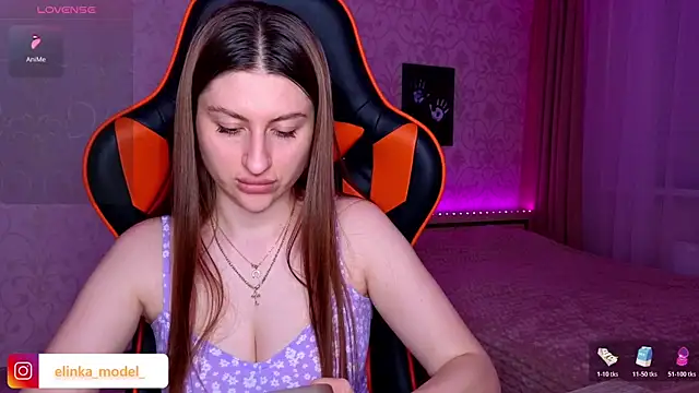 Snapshot of Elishka_ chatting on June 2026 08:02:01 PM Elishka online show from June 2026 08:02:01 PM