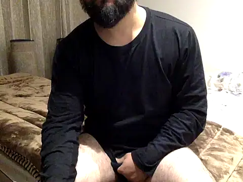 huny0019 online show from February 2026 06:50:02 PM