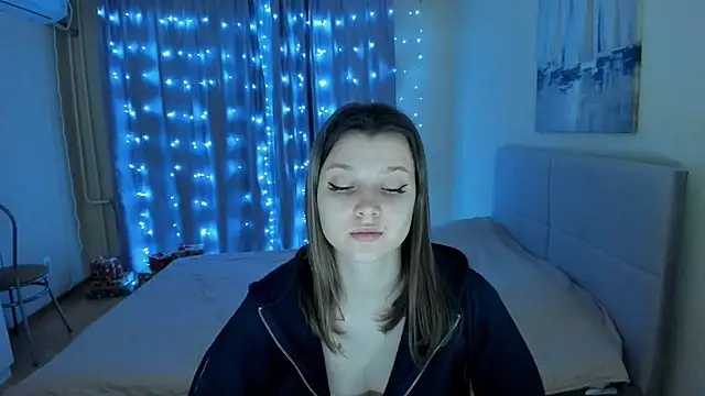 SoniNesti online show from January 2025 03:01:01 PM