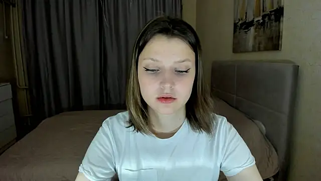 SoniNesti online show from October 2025 03:01:02 PM