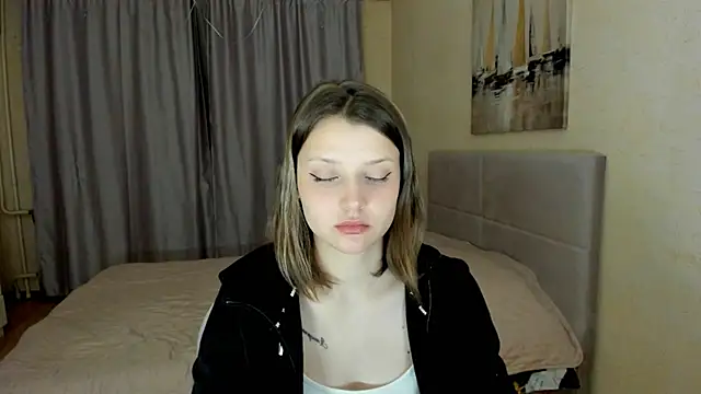 SoniNesti online show from October 2025 04:55:01 PM