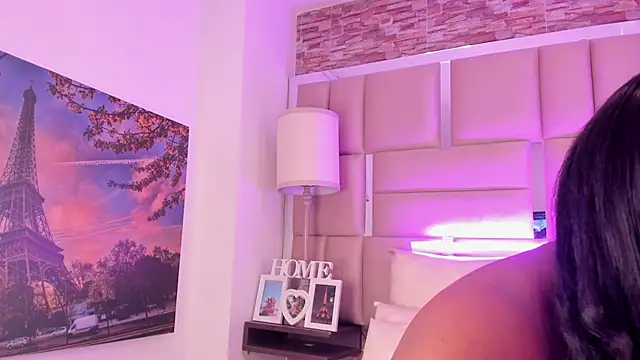 ShaniaBrownn online show from December 2025 08:16:02 PM