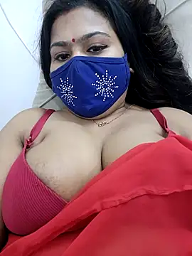 Snapshot of cutee__crazy chatting on February 2025 04:35:01 PM cutee crazy online show from February 2025 04:35:01 PM