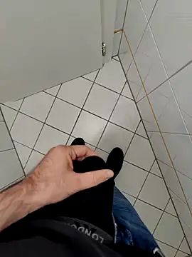 Snapshot of Boring_one chatting on March 2026 11:39:02 AM Boring one online show from March 2026 11:39:02 AM