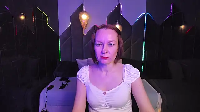 NikaGentle online show from November 2025 05:43:01 AM