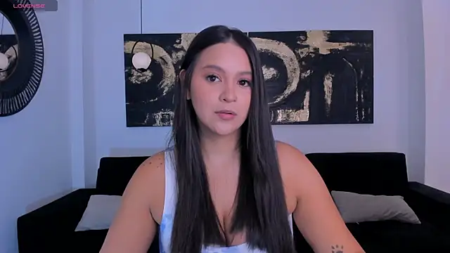 ToriCrossX online show from November 2025 01:22:01 PM