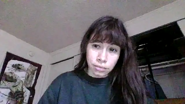 petitedoll29 online show from December 2024 07:36:01 PM