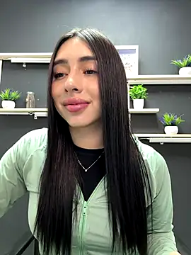 isabella jade online show from November 2025 01:04:02 PM