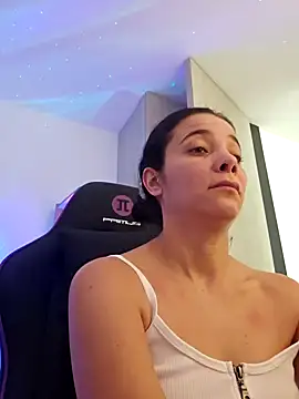 Snapshot of miaeyes chatting on January 2025 01:22:01 PM miaeyes online show from January 2025 01:22:01 PM