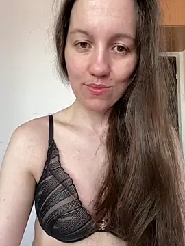Snapshot of Nicole-Ray chatting on April 2026 07:58:02 AM Nicole-Ray online show from April 2026 07:58:02 AM