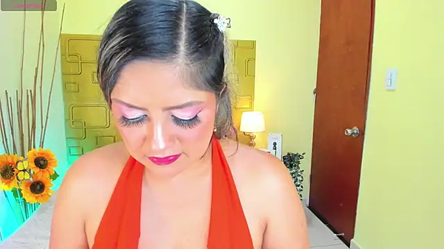 Julia Haye online show from January 2025 04:38:01 AM