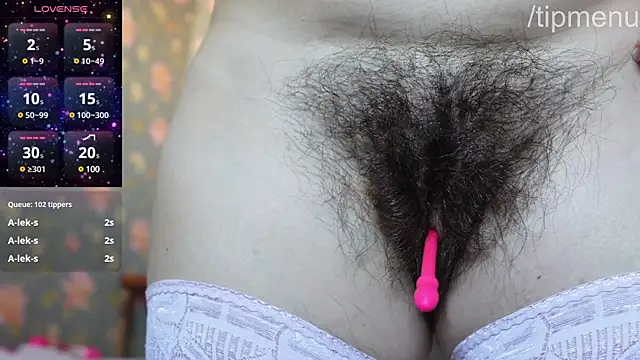 Snapshot of SophieBush chatting on February 2025 10:51:01 AM SophieBush online show from February 2025 10:51:01 AM