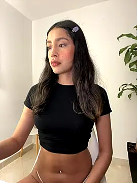 SelenaStone online show from November 2025 11:37:02 PM