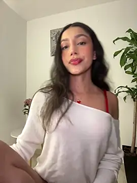 SelenaStone online show from November 2025 11:16:01 PM