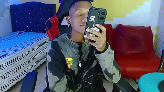 ManSant online show from October 2025 03:25:01 PM