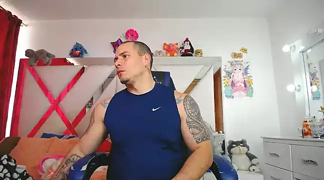 jakson hot online show from December 2024 08:21:02 PM