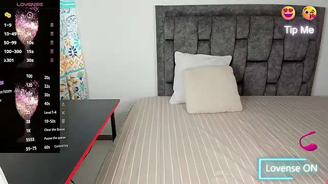 lucia s1 online show from December 2025 09:54:02 PM