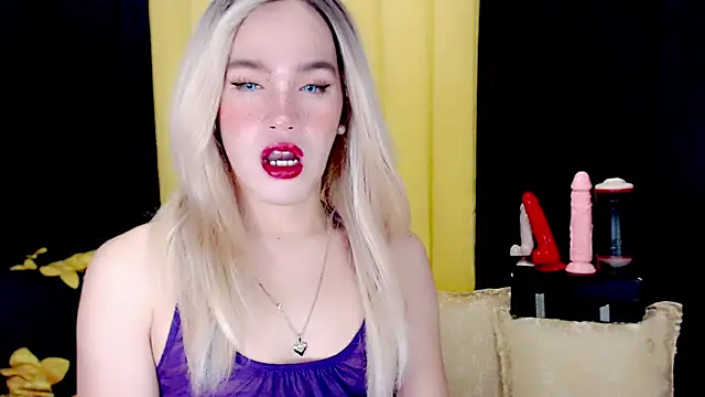 Snapshot of arianneXXX_ts chatting on September 2025 09:58:02 PM arianneXXX ts online show from September 2025 09:58:02 PM